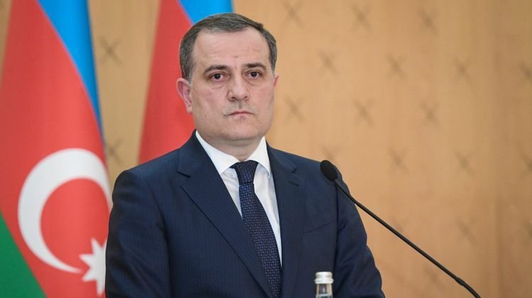 Ceyhun Bayramov ATƏT XİN Şurasının iclasında iştirak etmək üçün Maltaya gedib