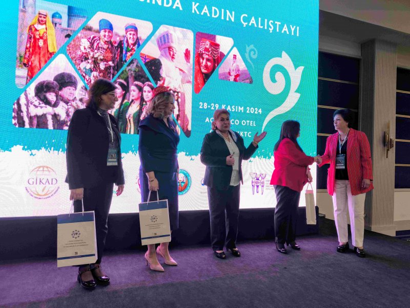 “Türk Dünyasında Qadın” simpoziumunda Azərbaycan qadınlarının hüquqlarından danışılıb