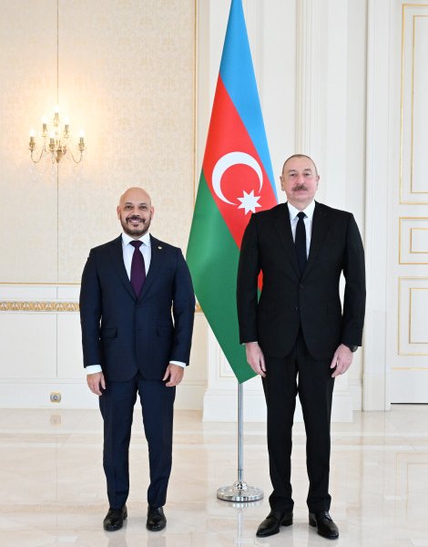 Prezident İlham Əliyev El-Salvadorun ölkəmizdə yeni təyin olunmuş səfirinin etimadnaməsini qəbul edib