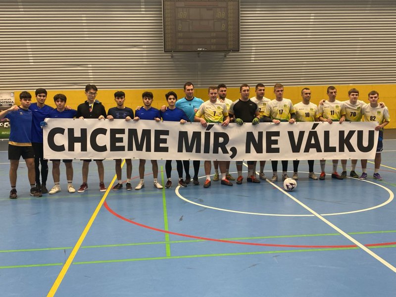 Çexiyada ümummilli lider Heydər Əliyevin 101 illiyinə həsr olunan futbol turniri keçirilib