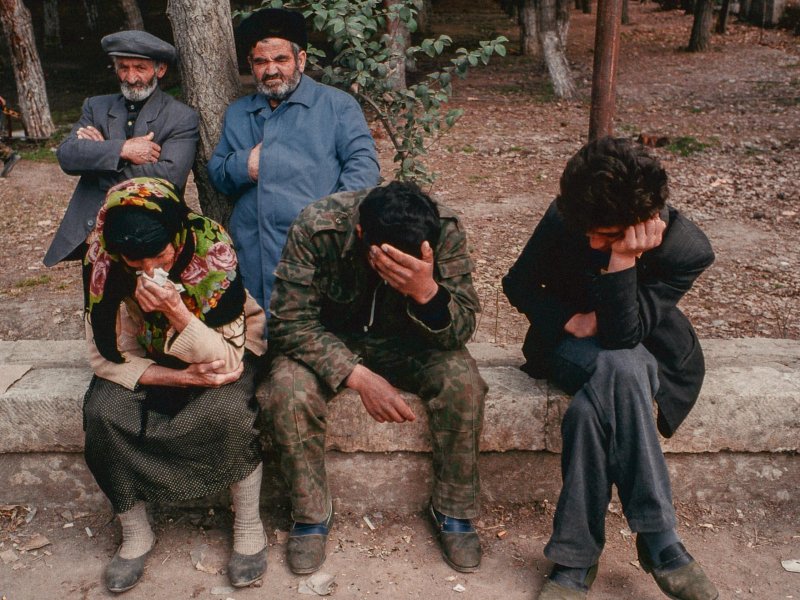 Cənab Reza Deqatinin "Xocalı Qətliamı" zamanı çəkdiyi fotoşəkillər.