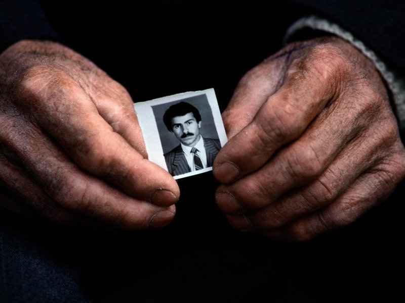 Cənab Reza Deqatinin "Xocalı Qətliamı" zamanı çəkdiyi fotoşəkillər.