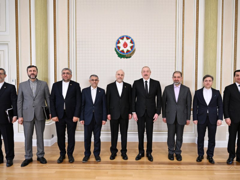 Prezident İlham Əliyev İran İslam Şurası Məclisinin sədrini qəbul edib