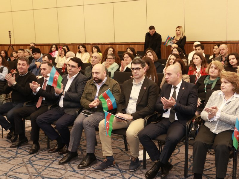 Düsseldorf və ətraf şəhərlərdəki Azərbaycan icması ilə görüş keçirilib
