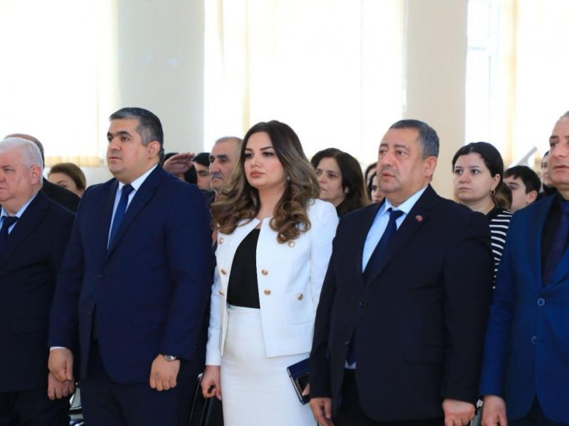 Nizami rayonu,250 saylı tam orta məktəbdə tədbir keçirilib.