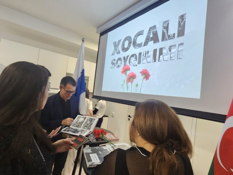 Helsinkidə Xocalı faciəsi anılıb