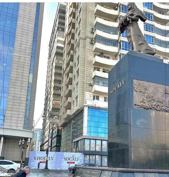 Ferqus Auld Xocalı soyqırımı qurbanlarının xatirəsini yad edib