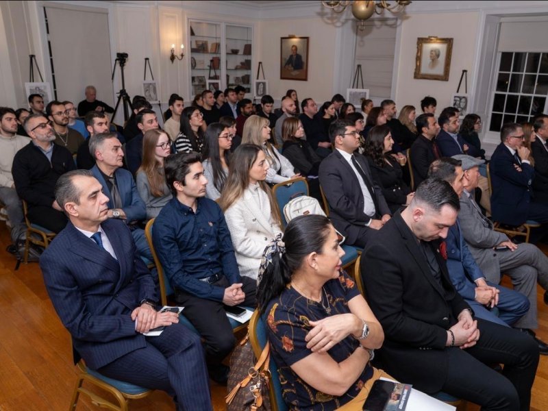 Kolumbiya Universitetində Xocalı soyqırımı ilə bağlı anım tədbiri keçirilib