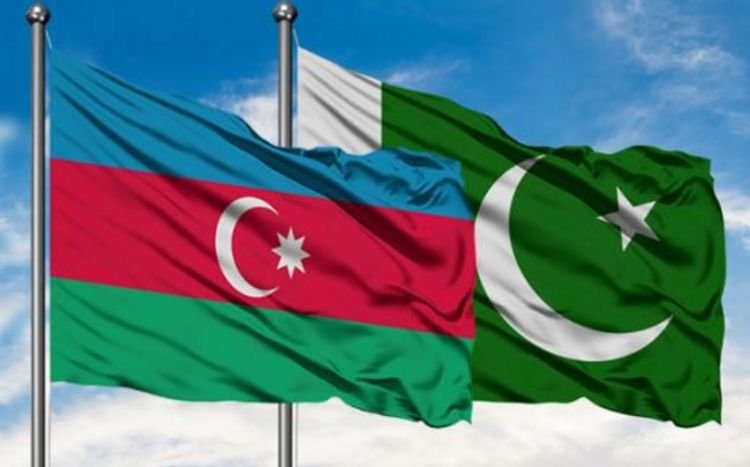 Pakistanlı politoloq: Bakı və İslamabad müdafiə sahəsində əməkdaşlığı genişləndirə bilər