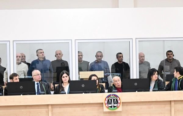 Hərbi cinayətlər törətməkdə təqsirləndirilən erməniəsilli şəxslərin məhkəməsi davam etdirilir