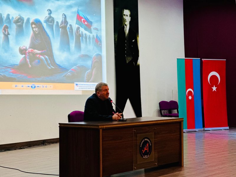Türkiyədə beynəlxalq ictimaiyyəti Xocalı soyqırımını tanımağa çağırıblar 