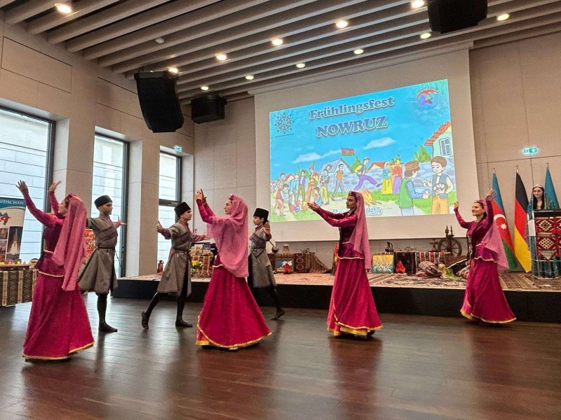 Avropada Novruz bayramı qeyd olunur