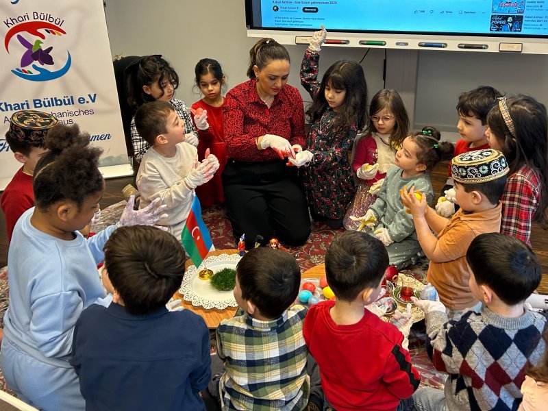 Avropada Novruz bayramı qeyd olunur