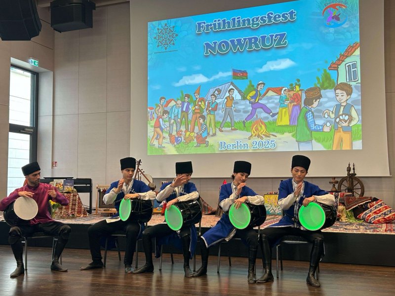 Avropada Novruz bayramı qeyd olunur