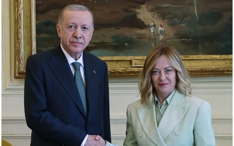 “Ərdoğan İtaliyada Meloni ilə görüşüb