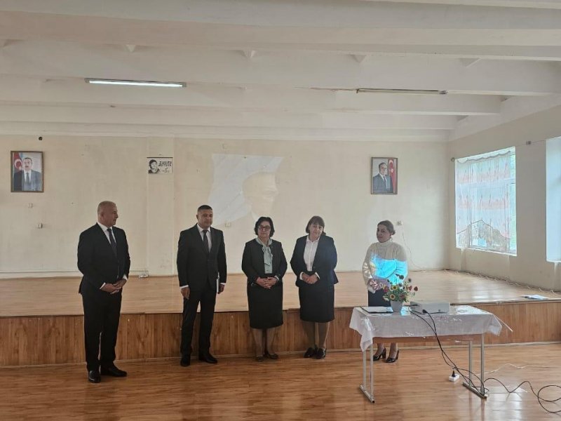QƏBƏLƏDƏ HEYDƏR ƏLİYEV MƏKTƏBLİLƏRİN GÖZÜ İLƏ ADLI İNŞA YAZI MÜSABİQƏSİNİN RAYON ÜZRƏ QALİBLƏRİ TƏLTİF OLUNUBLAR.-FOTOLAR.