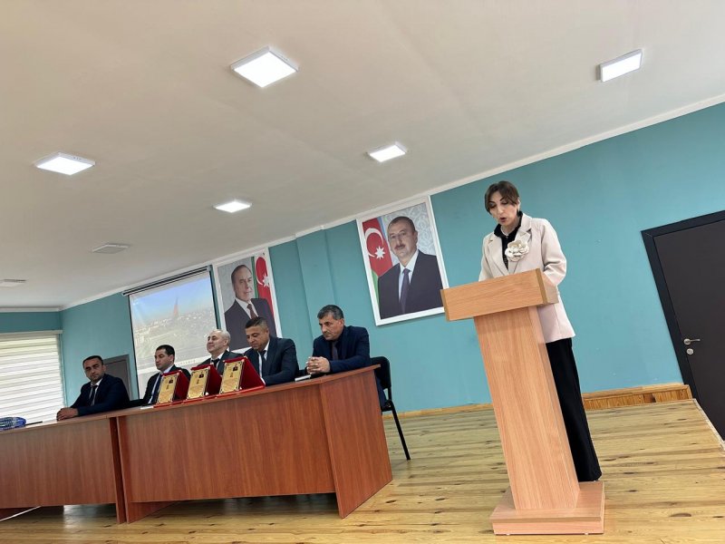 OĞUZDA HEYDƏR ƏLİYEV MƏKTƏBLİLƏRİN GÖZÜ İLƏ ADLI İNŞA YAZI MÜSABİQƏSİNİN RAYON ÜZRƏ QALİBLƏRİ TƏLTİF OLUNUBLAR.-FOTOLAR.