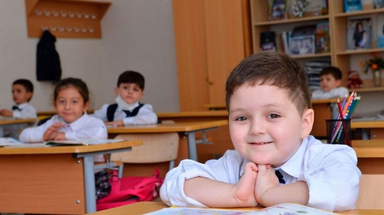 “I siniflərə elektron qəbul prosesində məktəb və müəllim seçiminin vaxtı dəyişdirilib