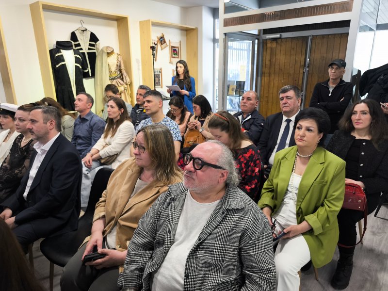 Helsinki Azərbaycan Evində icma üzvləri ilə görüş keçirilib.