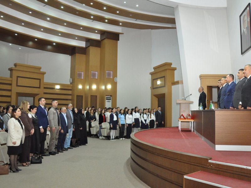 ZAQATALA RAYON HEYDƏR ƏLİYEV MƏRKƏZİNDƏ -"HEYDƏR ƏLİYEV MƏKTƏBLİLƏRİN GÖZÜ İLƏ"- ADLI İNŞA YAZI MÜSABİQƏSİNİN RAYON VƏ ZONA ÜZRƏ QALİBLƏRİ TƏLTİF OLUNUBLAR-FOTOLAR.