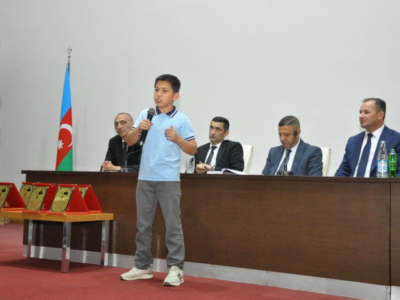 ZAQATALA RAYON HEYDƏR ƏLİYEV MƏRKƏZİNDƏ -"HEYDƏR ƏLİYEV MƏKTƏBLİLƏRİN GÖZÜ İLƏ"- ADLI İNŞA YAZI MÜSABİQƏSİNİN RAYON VƏ ZONA ÜZRƏ QALİBLƏRİ TƏLTİF OLUNUBLAR-FOTOLAR.