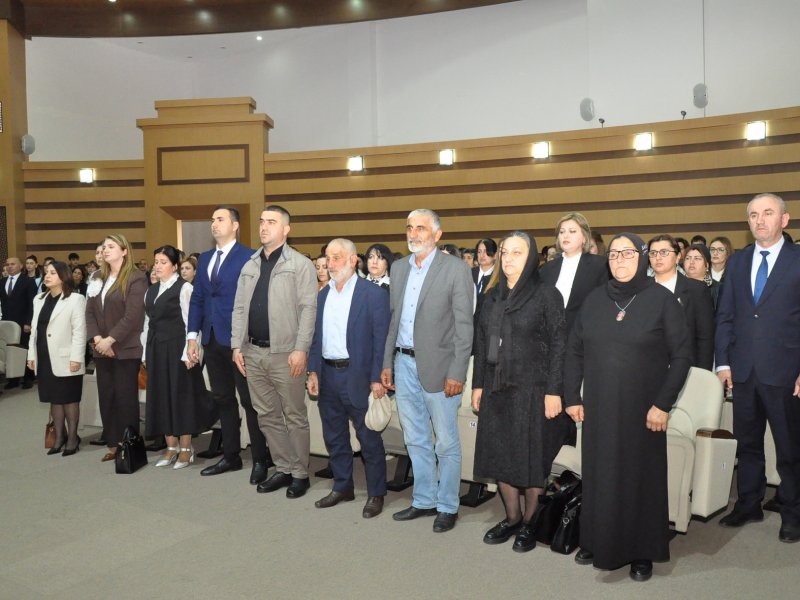 ZAQATALA RAYON HEYDƏR ƏLİYEV MƏRKƏZİNDƏ -"HEYDƏR ƏLİYEV MƏKTƏBLİLƏRİN GÖZÜ İLƏ"- ADLI İNŞA YAZI MÜSABİQƏSİNİN RAYON VƏ ZONA ÜZRƏ QALİBLƏRİ TƏLTİF OLUNUBLAR-FOTOLAR.