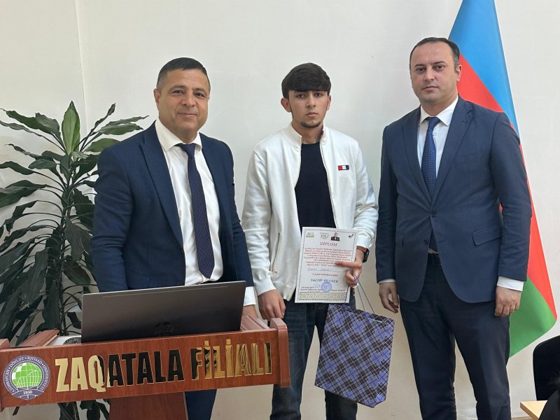 UNEC ZAQATALA FİLİALINDA “MÜSTƏQİL AZƏRBAYCAN İQTİSADİYYATINDA HEYDƏR ƏLİYEVİN ROLU” ESSE MÜSABİQƏSİNİN QALİBLƏRİ TƏLTİF OLUNUBLAR-FOTOLAR.