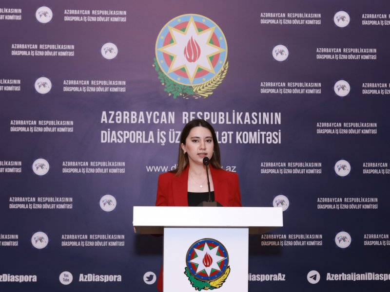 Ümummilli Lider Heydər Əliyevin anadan olmasının 102-ci ildönümü Diasporla İş üzrə Dövlət Komitəsində qeyd edilib