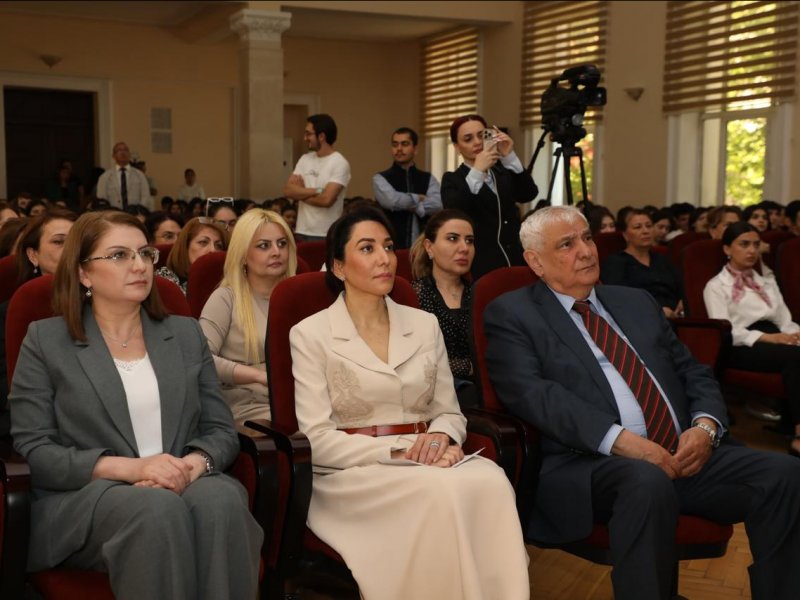 “Suverenlik və Konstitusiya: Gəncliklə Gələcəyə” mövzusunda forum təşkil edilib