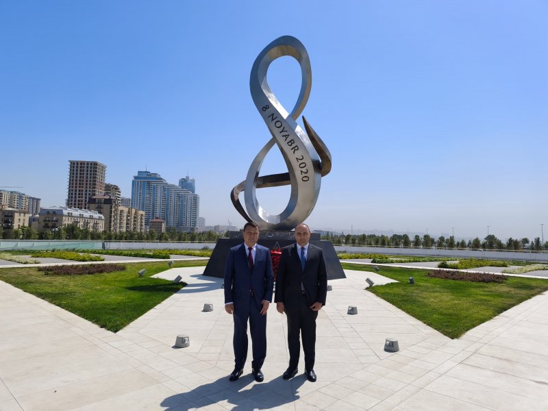 “Azərbaycan və Özbəkistan arasında dostluq əlaqələrinin inkişafında ictimai diplomatiyanın rolu” mövzusunda tədbir keçirilib
