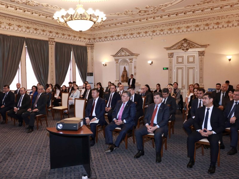 “Azərbaycan və Özbəkistan arasında dostluq əlaqələrinin inkişafında ictimai diplomatiyanın rolu” mövzusunda tədbir keçirilib