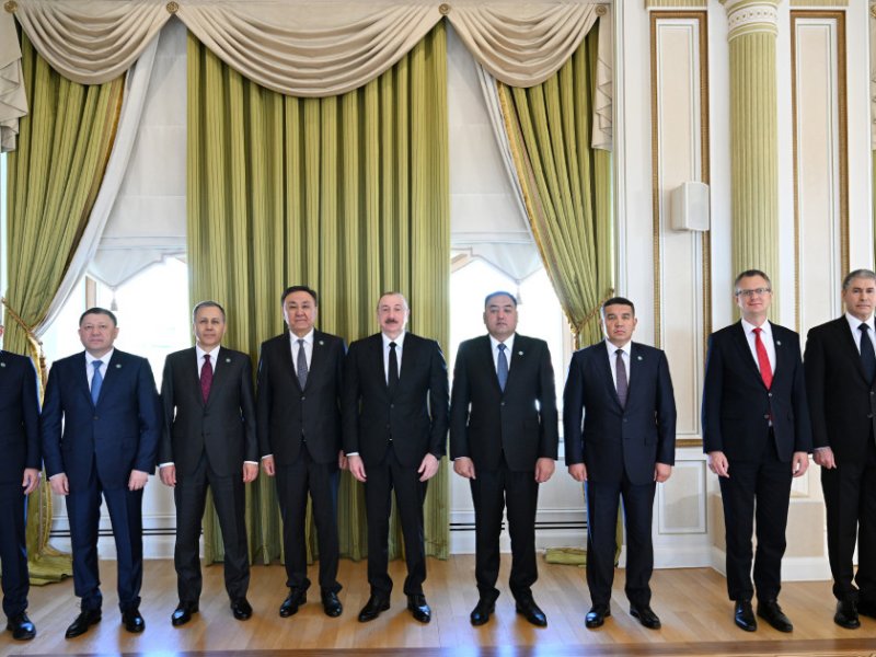 Prezident İlham Əliyev TDT-nin daxili işlər nazirlərinin ikinci görüşünün iştirakçılarından ibarət nümayəndə heyətini qəbul edib