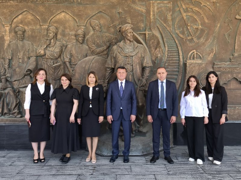 Özbəkistan nümayəndə heyəti Qarabağa səfər edib