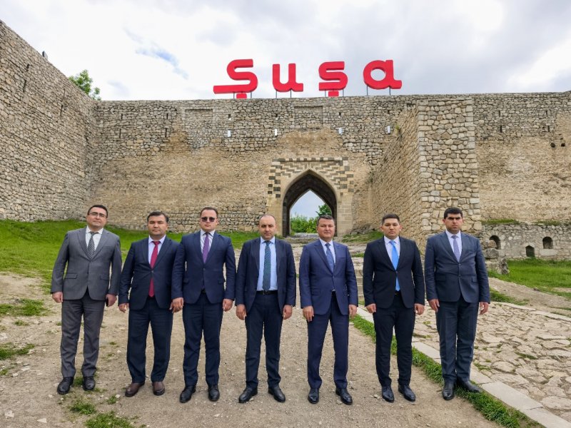 Özbəkistan nümayəndə heyəti Qarabağa səfər edib