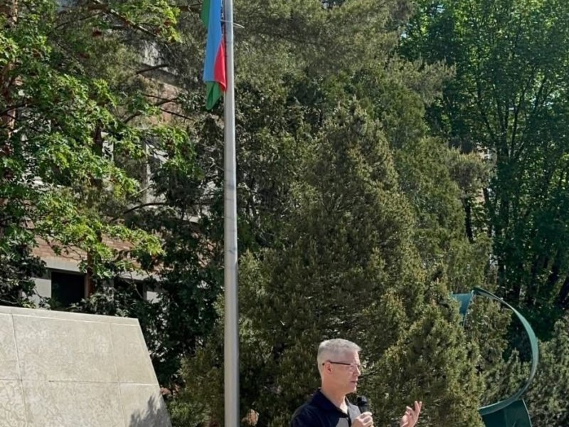 Bayrağımız Kanadanın Saskatun şəhərində ucaldılıb