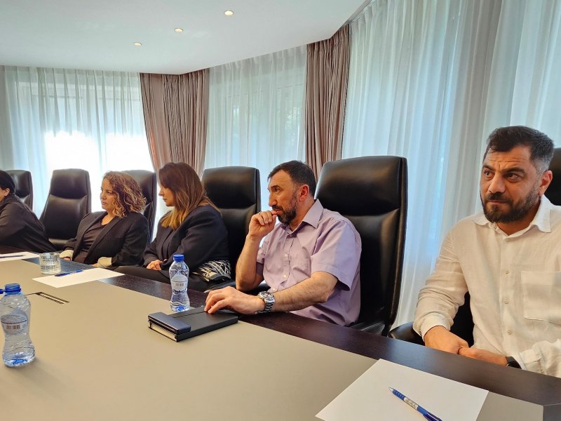 Komitə sədri Belçikada diaspor təşkilatlarının rəhbərləri ilə görüşüb