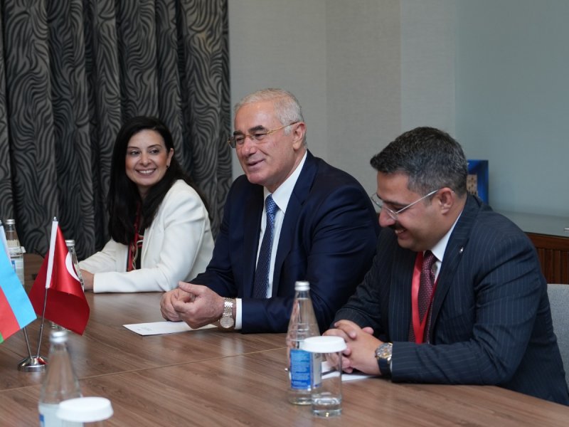 Ombudsmanların Beynəlxalq Simpoziumu çərçivəsində 