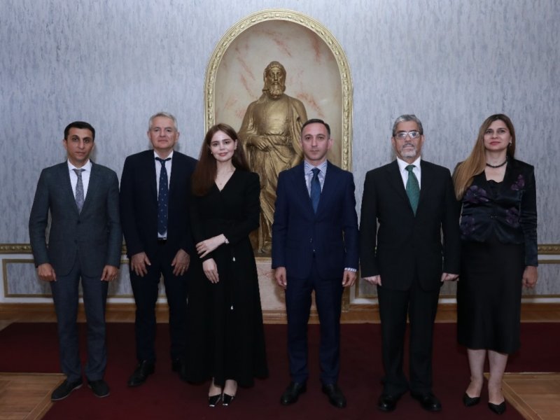 Xarici jurnalistlər Diaspor Komitəsində olub