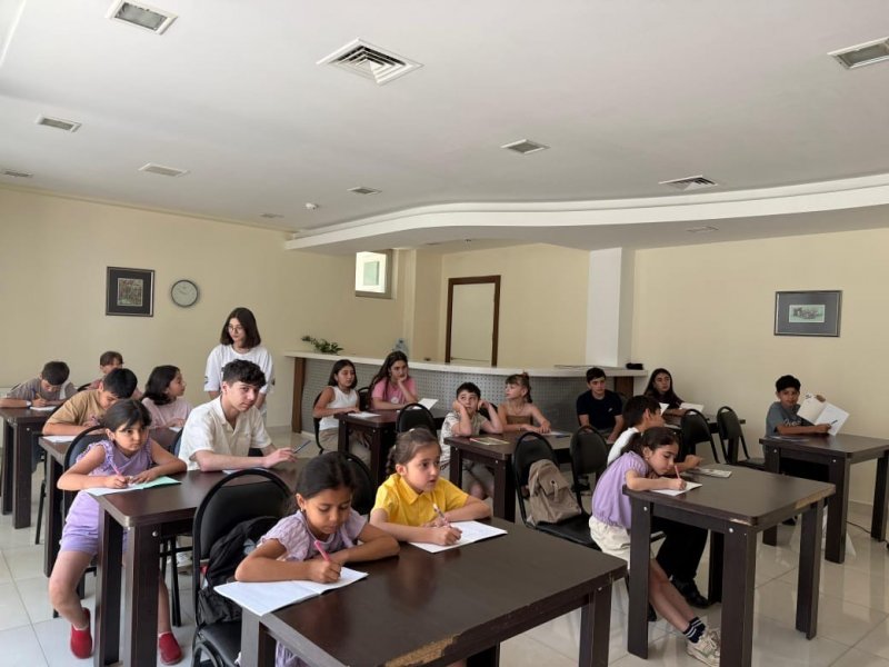 Gürcüstan Azərbaycanlılarının İnteqrasiya Mərkəzində Yay Məktəbi fəaliyyətini davam etdirir