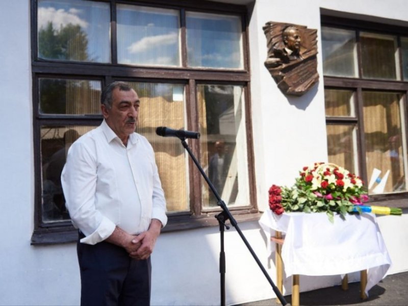 Heykəltəraş Seyfəddin Qurbanovun adı Xarkovda əbədiləşdirilib