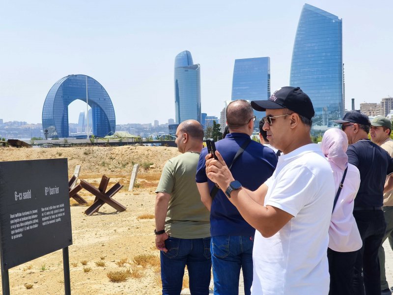 Mərakeşli jurnalistlər ölkəmizdə səfərdədir
