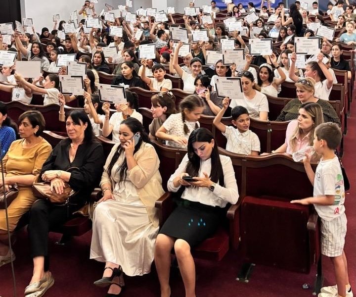 “Qardabani Təhsil və İnteqrasiya Mərkəzi”ndə 2024–2025-ci tədris ilinin yekun tədbiri keçirilib
