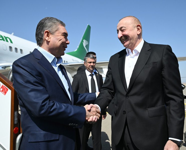 Türkmənistan Xalq Məsləhətinin sədri Qurbanqulu Berdiməhəmmədov Füzuli rayonuna gəlib