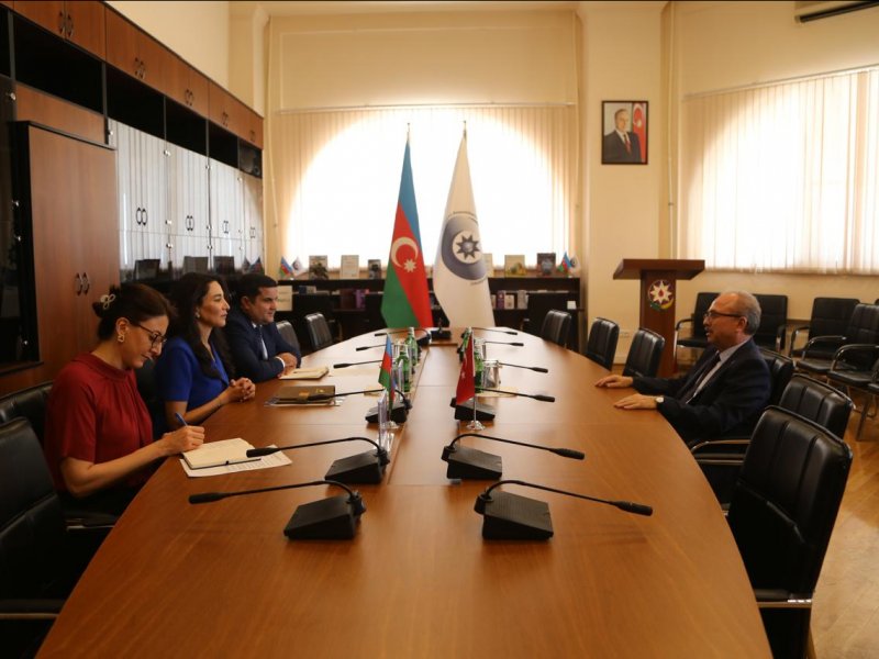 Ombudsman Səbinə Əliyeva Türkiyənin ölkəmizdəki səfirini qəbul edib