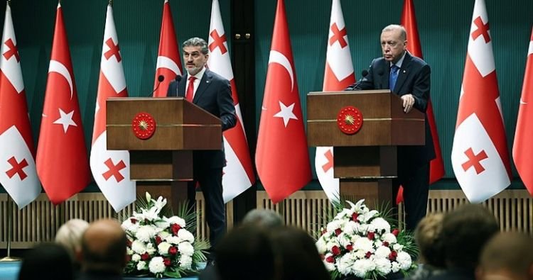Ərdoğan: Bakı-Tbilisi-Qars dəmir yolunun tam gücü ilə fəaliyyətə başlaması böyük əhəmiyyət kəsb edir