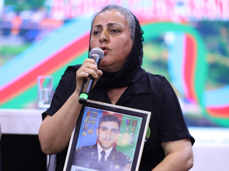 Şəhid ailələri və Qarabağ fatehləri diaspor gənclərinin yay düşərgəsində