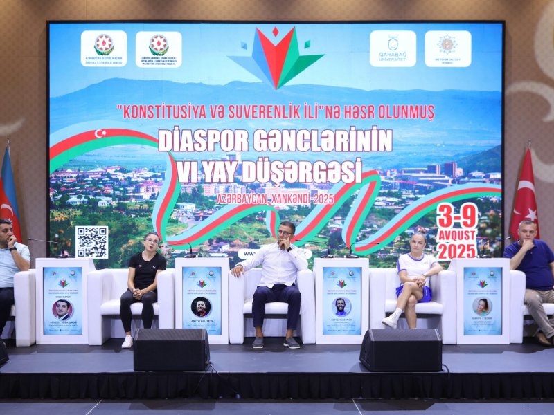 Ölkəmizin tanınmış idmançıları və idman jurnalistləri ilə diaspor gənclərinin unudulmaz görüşü
