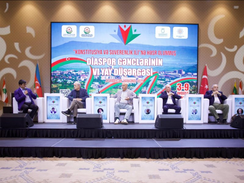 ankəndidə təşkil olunan Diaspor Gənclərinin VI Yay Düşərgəsində Azərbaycanın görkəmli mədəniyyət xadimlərinin iştirakı ilə panel təşkil olunub. 