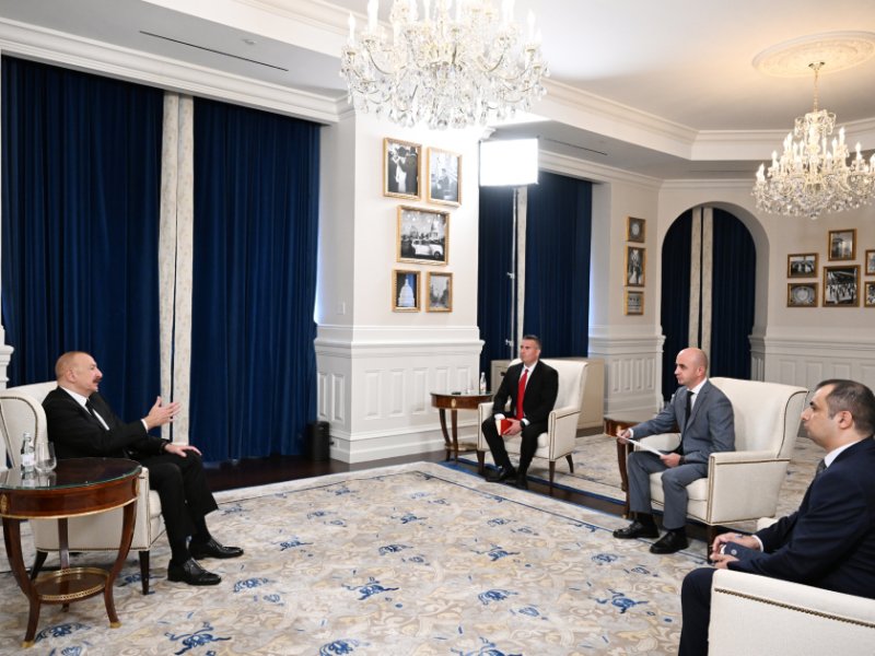 907-ci düzəlişin ləğv olunması tarixi hadisədir  Avqust ayının 8-i Azərbaycanin diplomatiya tarixinə qızıl hərflərlə yazılan bir gün oldu.