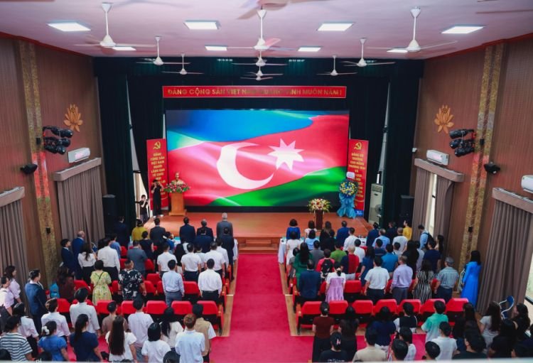 “Hanoyda Azərbaycanın turizm potensialı təqdim olunub